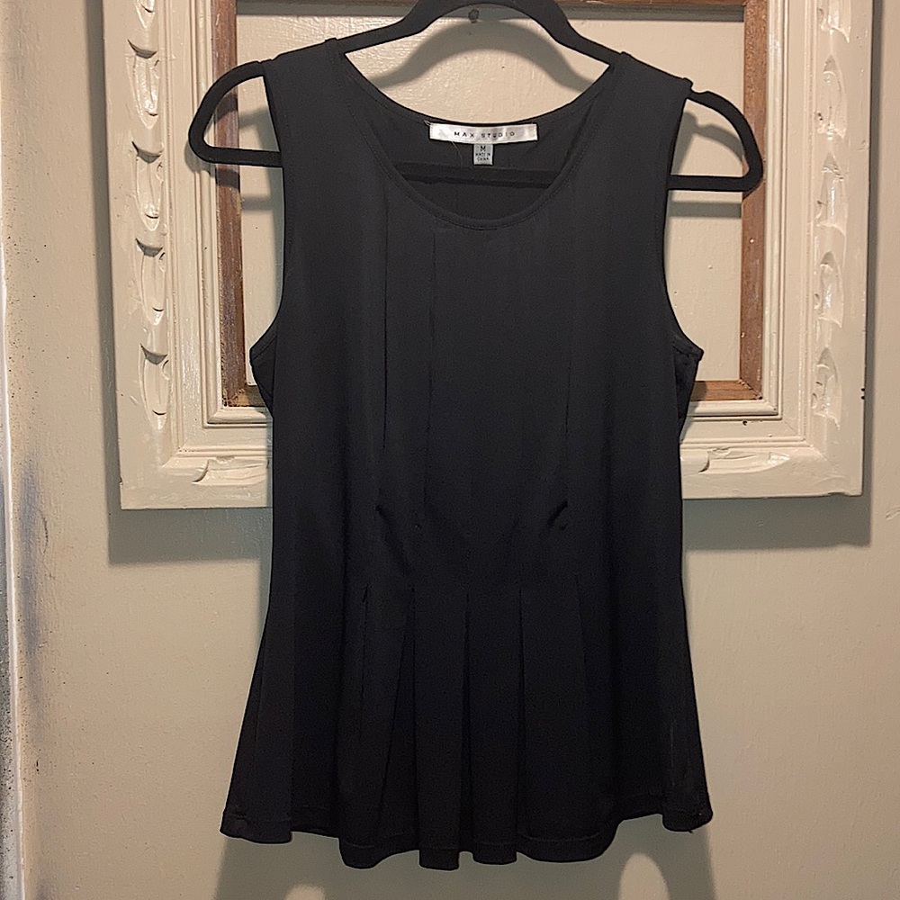 Max Studio Sleeveless Pleaded Top